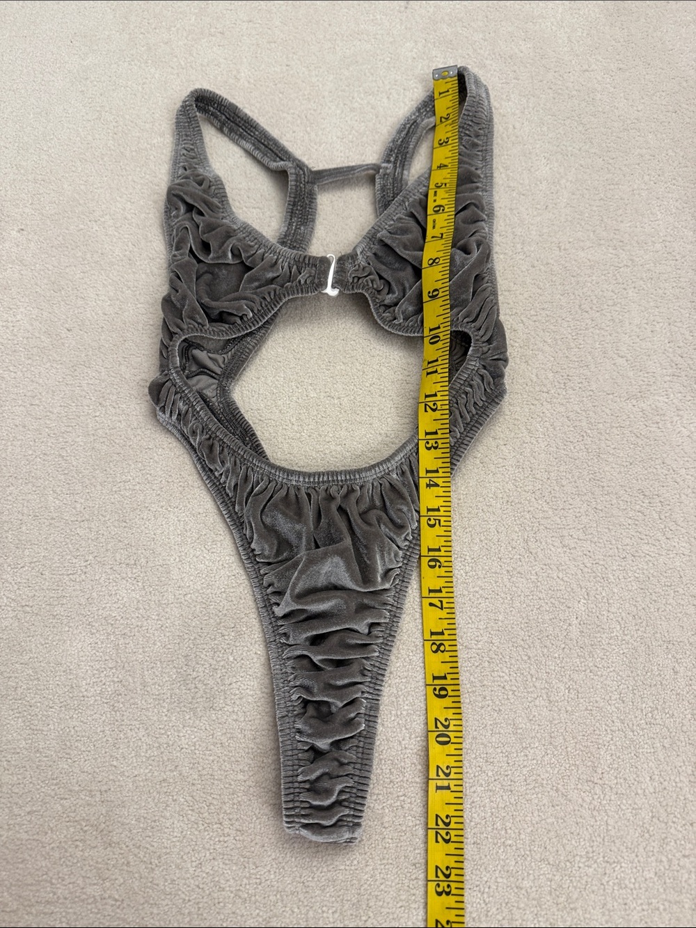 Skims Stretch Velvet Cut Out Bodysuit L - Picture 3 of 7